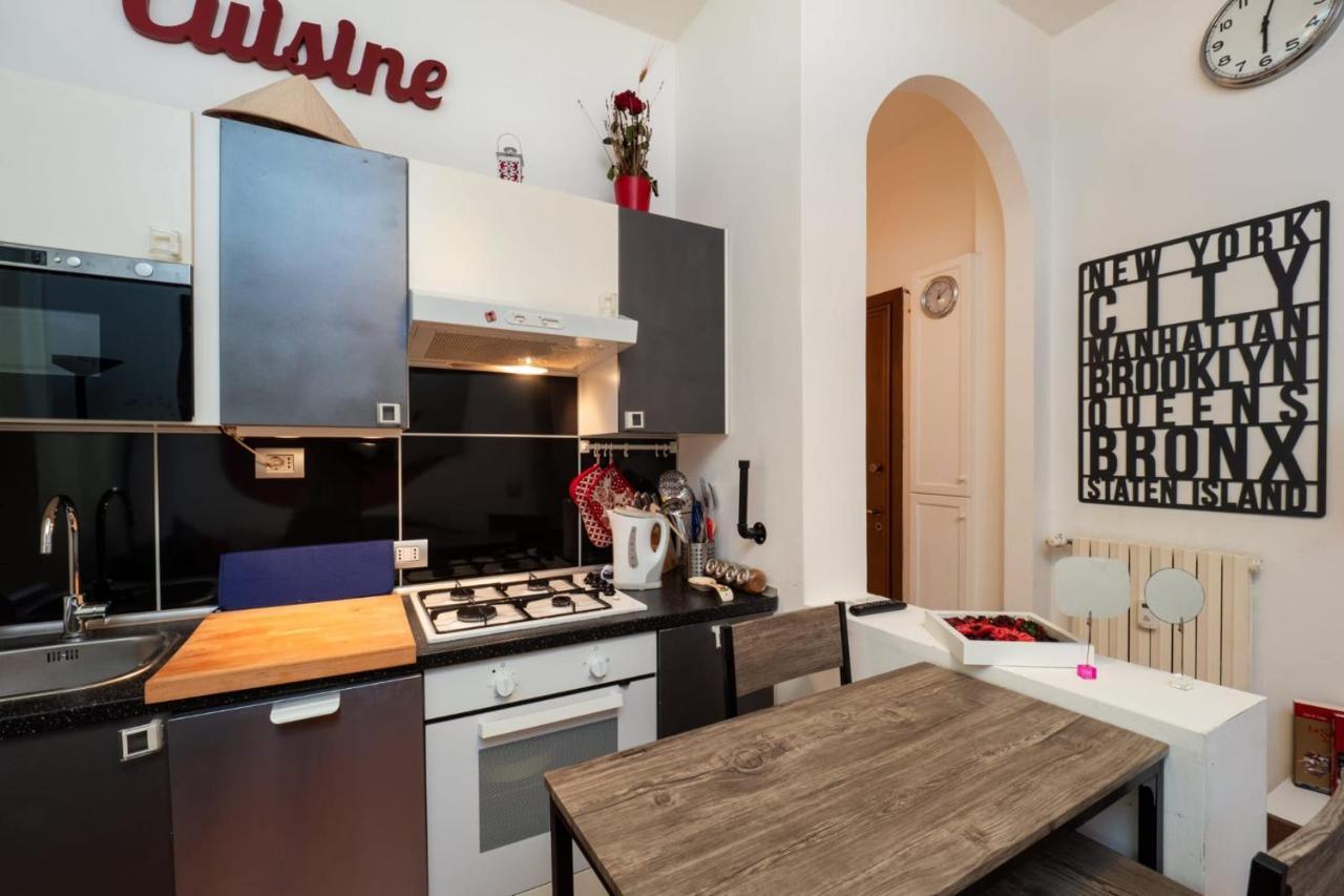 Navigli Apartment- Hosted By Sweetstay Milaan Buitenkant foto