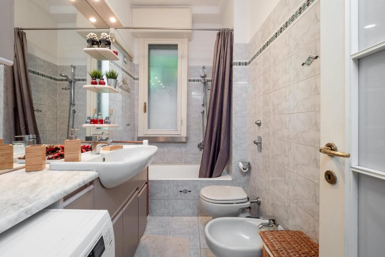 Navigli Apartment- Hosted By Sweetstay Milaan Buitenkant foto