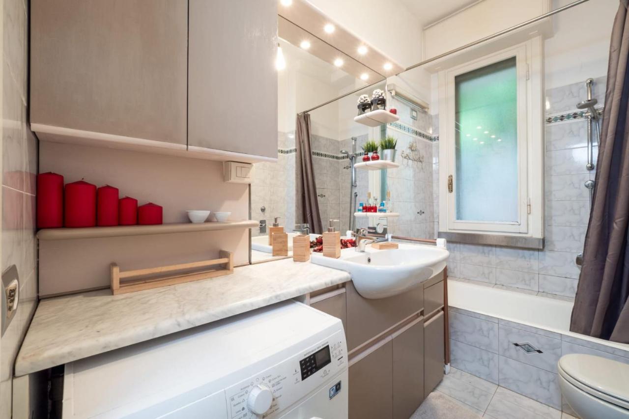 Navigli Apartment- Hosted By Sweetstay Milaan Buitenkant foto
