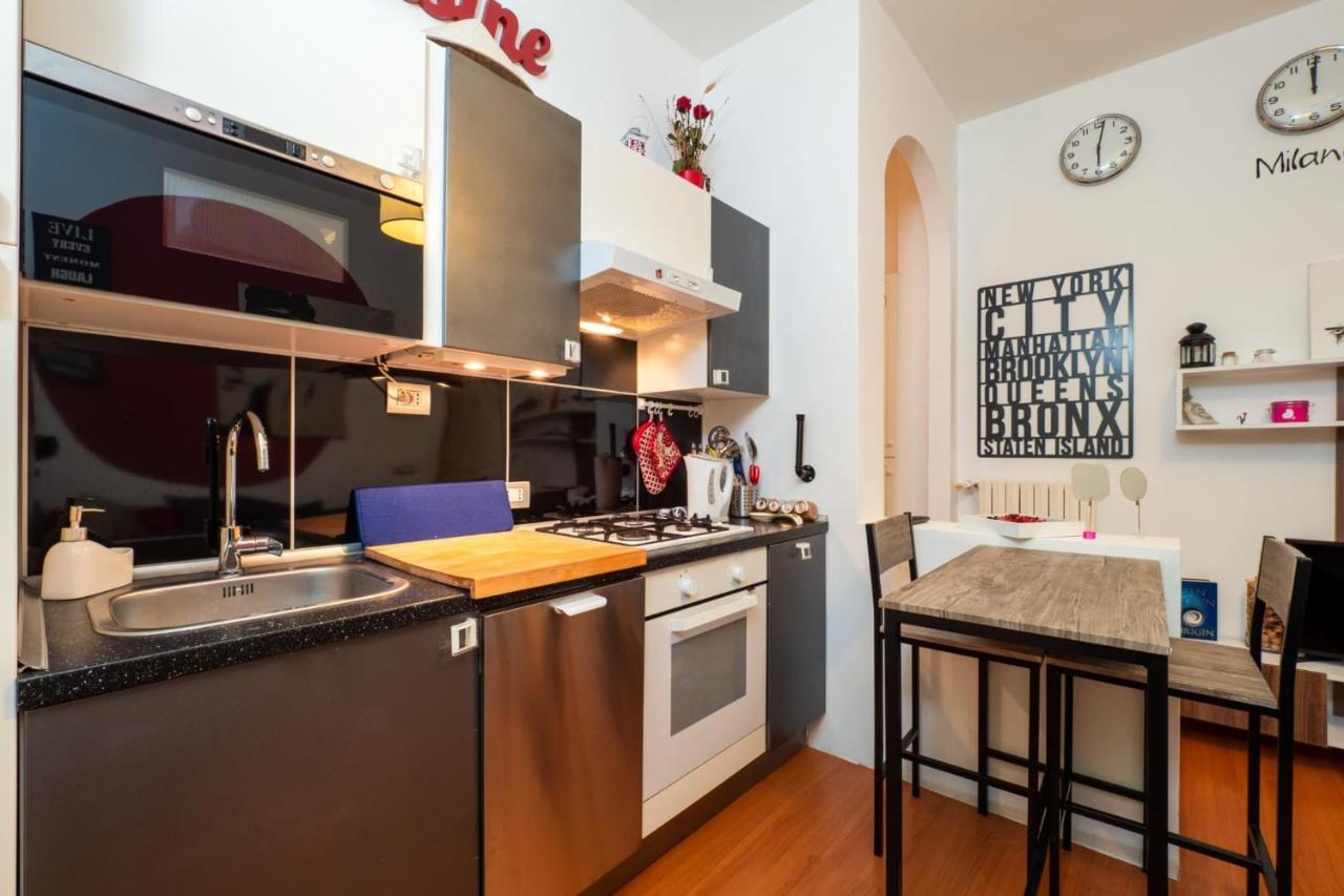Navigli Apartment- Hosted By Sweetstay Milaan Buitenkant foto