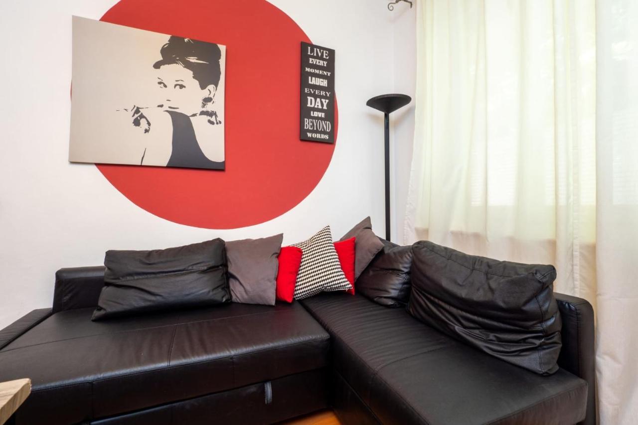 Navigli Apartment- Hosted By Sweetstay Milaan Buitenkant foto